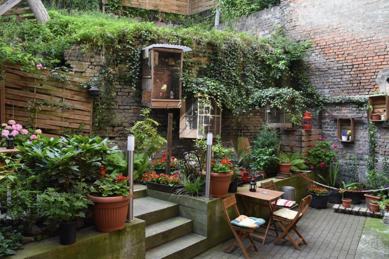 Baltic Hostel กดัญสก์ ภายนอก รูปภาพ
